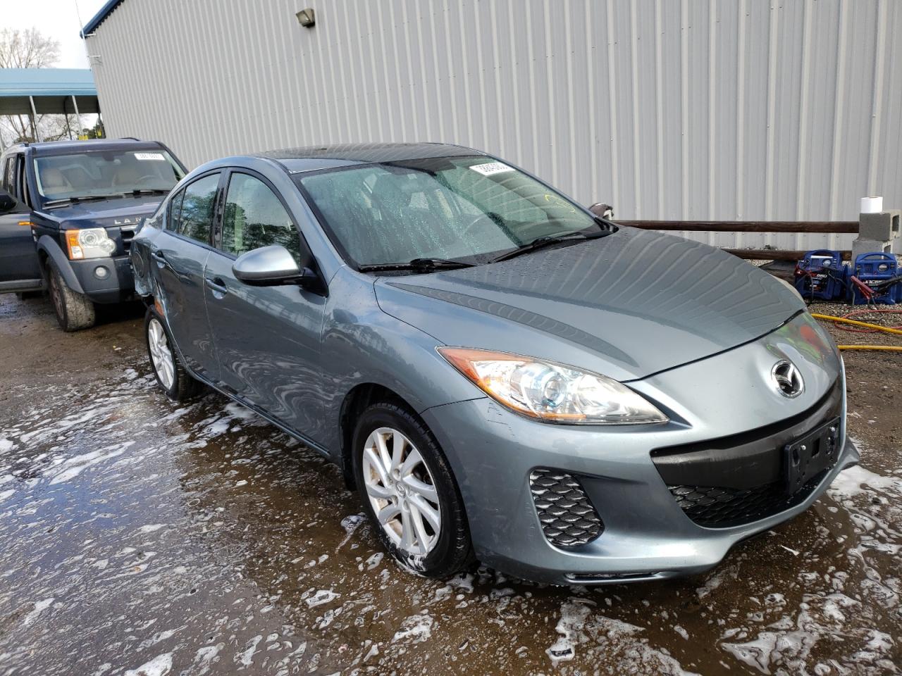 MAZDA 3 I 2012 with VIN JM1BL1V88C1584330 - Photo from auction