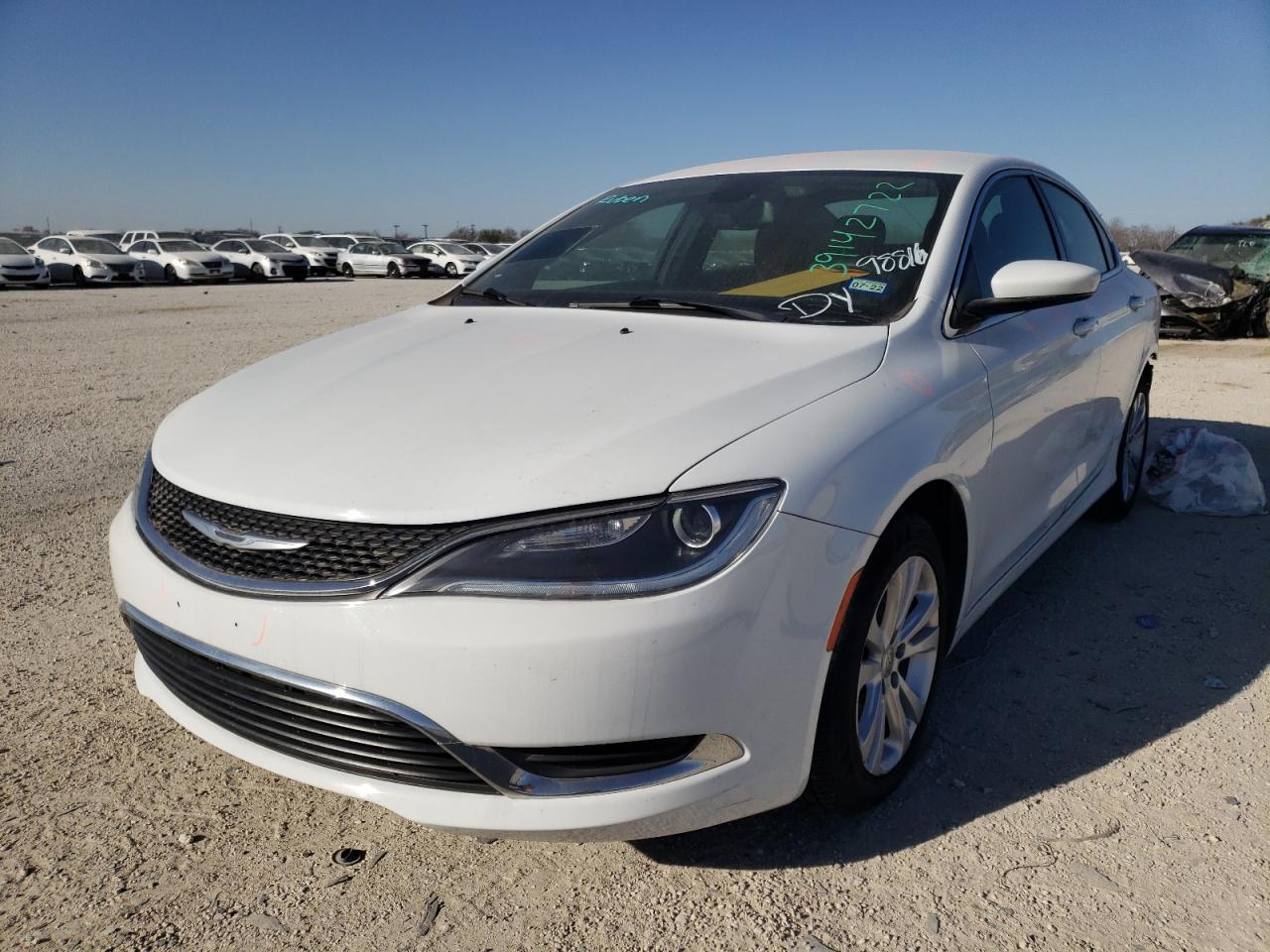Photo 2 from auction – 2016 CHRYSLER 200 LIMITE with VIN 1C3CCCAB6GN166241