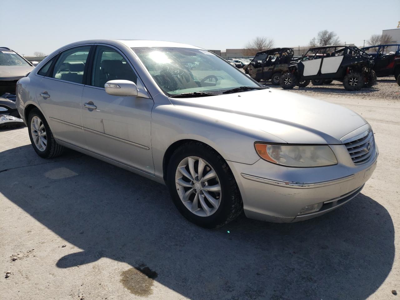 Photo 1 from auction – 2007 HYUNDAI AZERA SE with VIN KMHFC46F27A141401