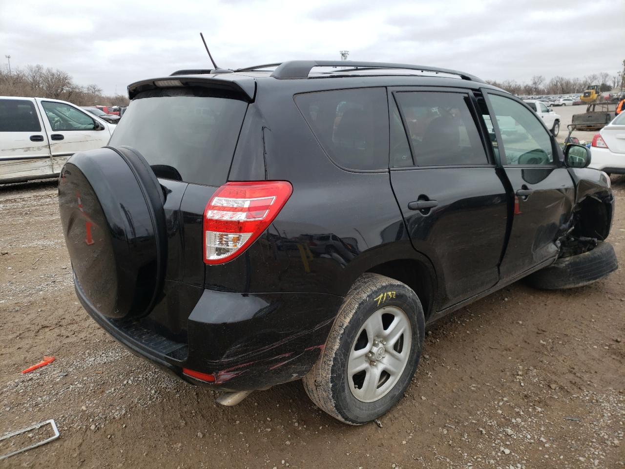 Photo 4 from auction – 2012 TOYOTA RAV4 with VIN 2T3ZF4DV9CW119667
