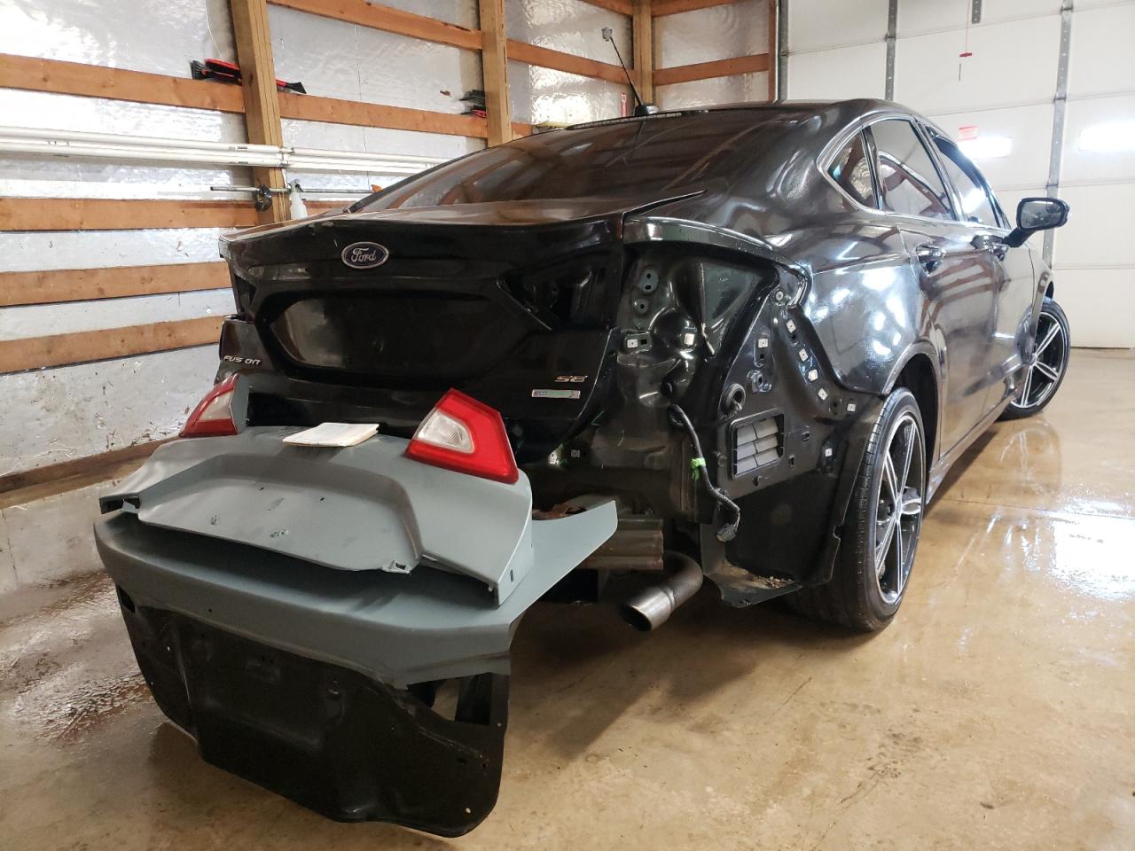 Photo 4 from auction – 2013 FORD FUSION SE with VIN 3FA6P0HR5DR247387