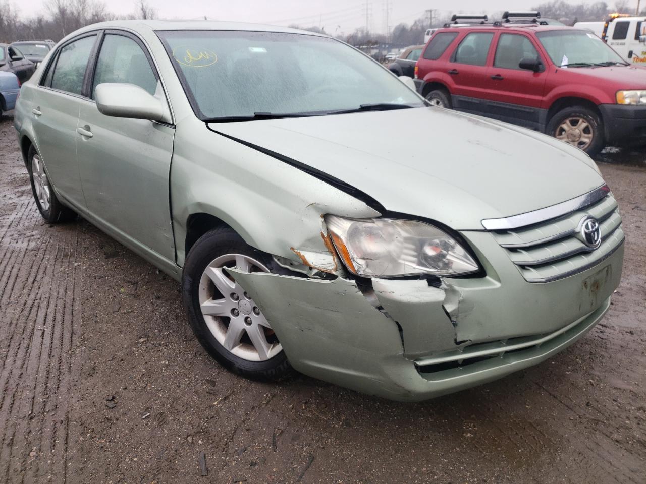 TOYOTA AVALON XL 2005 with VIN 4T1BK36B95U010034 - Photo from auction