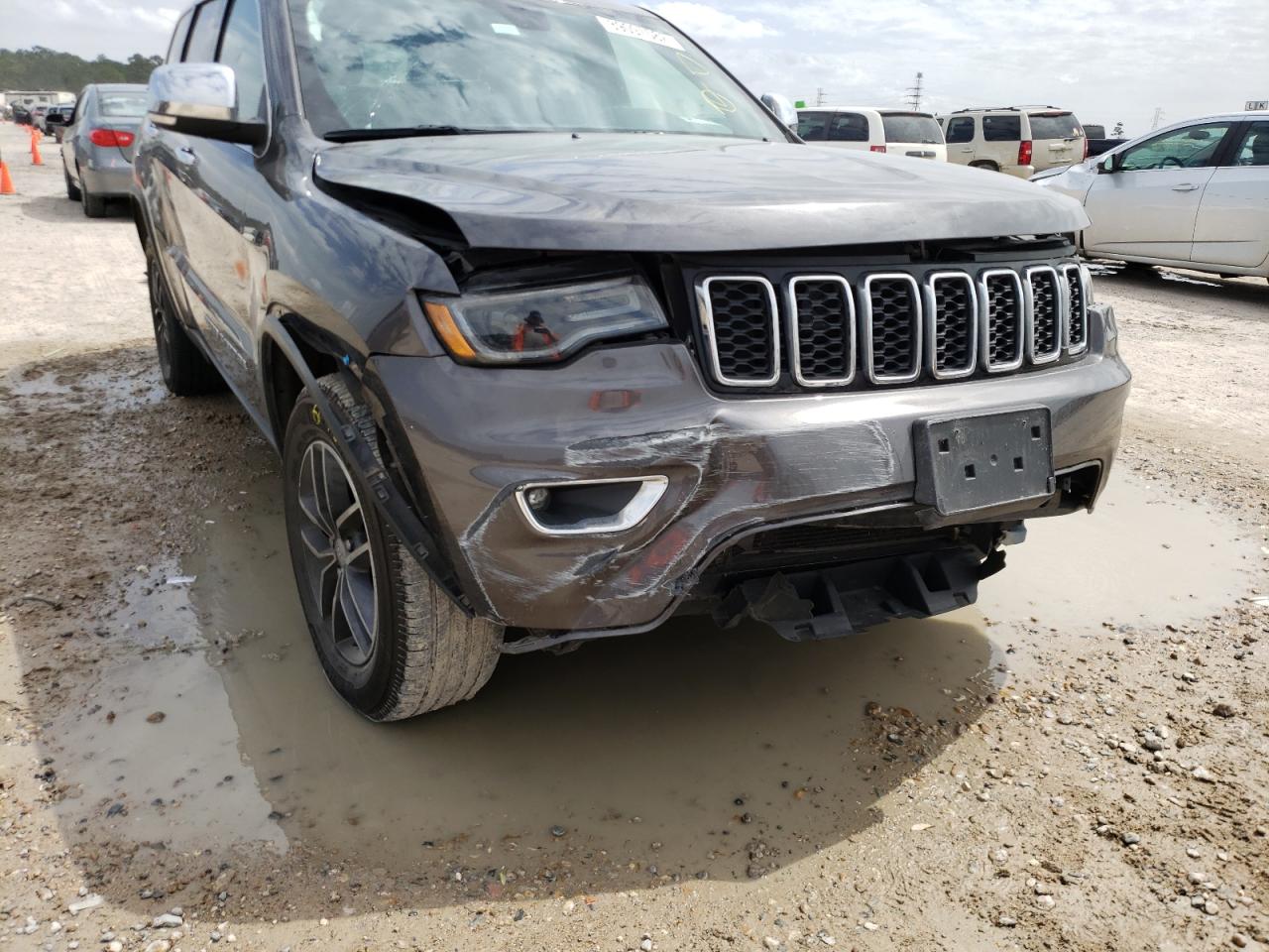 Photo 9 from auction – 2018 JEEP GRAND CHER with VIN 1C4RJEBG5JC338912