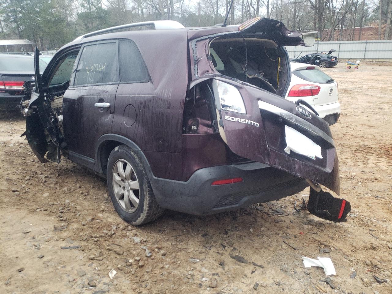 Photo 3 from auction – 2011 KIA SORENTO BA with VIN 5XYKT3A16BG167100