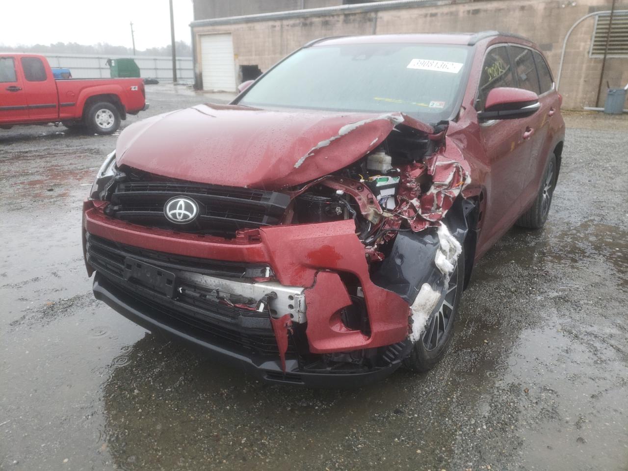 Photo 9 from auction – 2017 TOYOTA HIGHLANDER with VIN 5TDJZRFH0HS363287