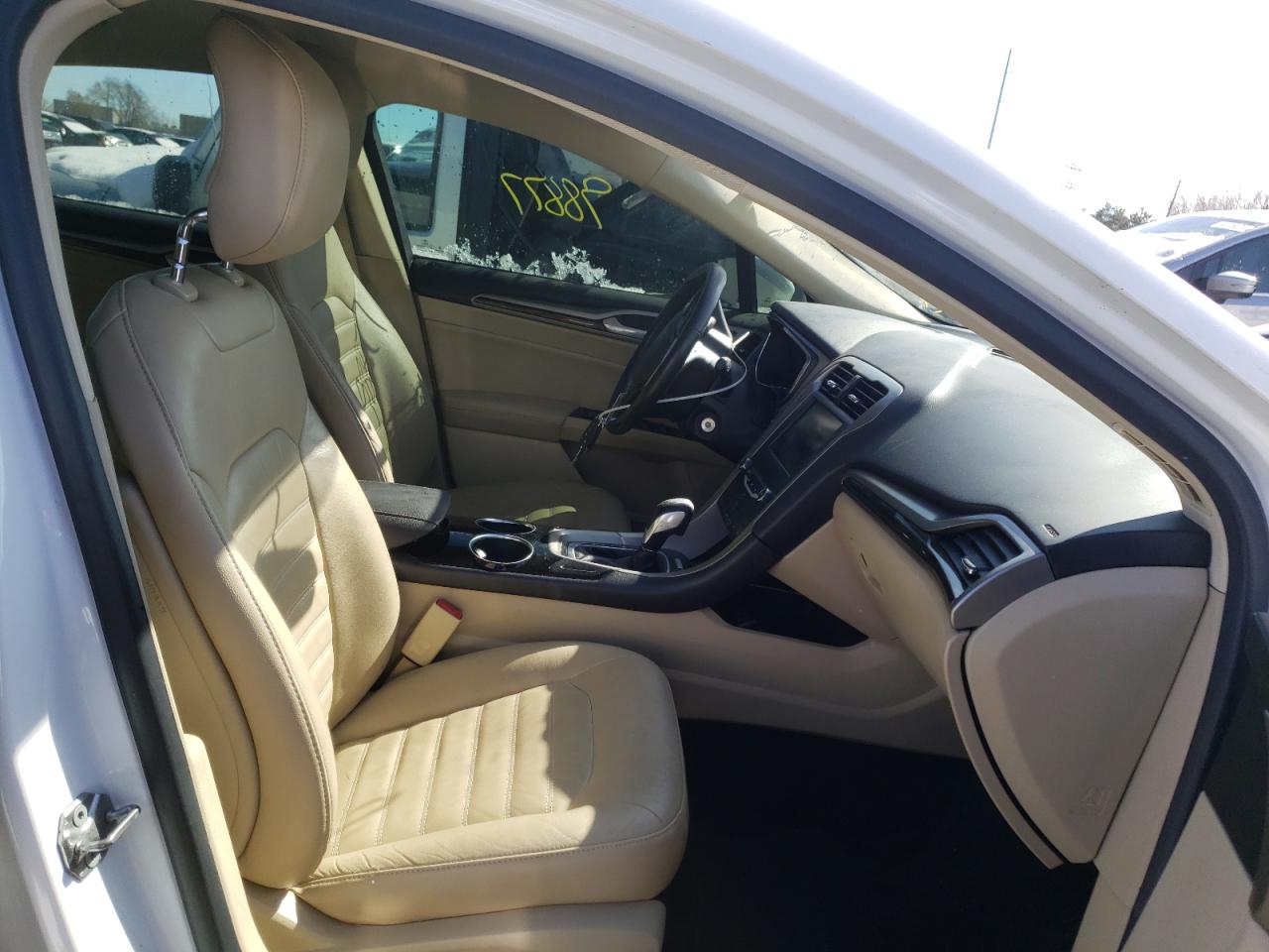 Photo 5 from auction – 2013 FORD FUSION SE with VIN 3FA6P0HR3DR350632