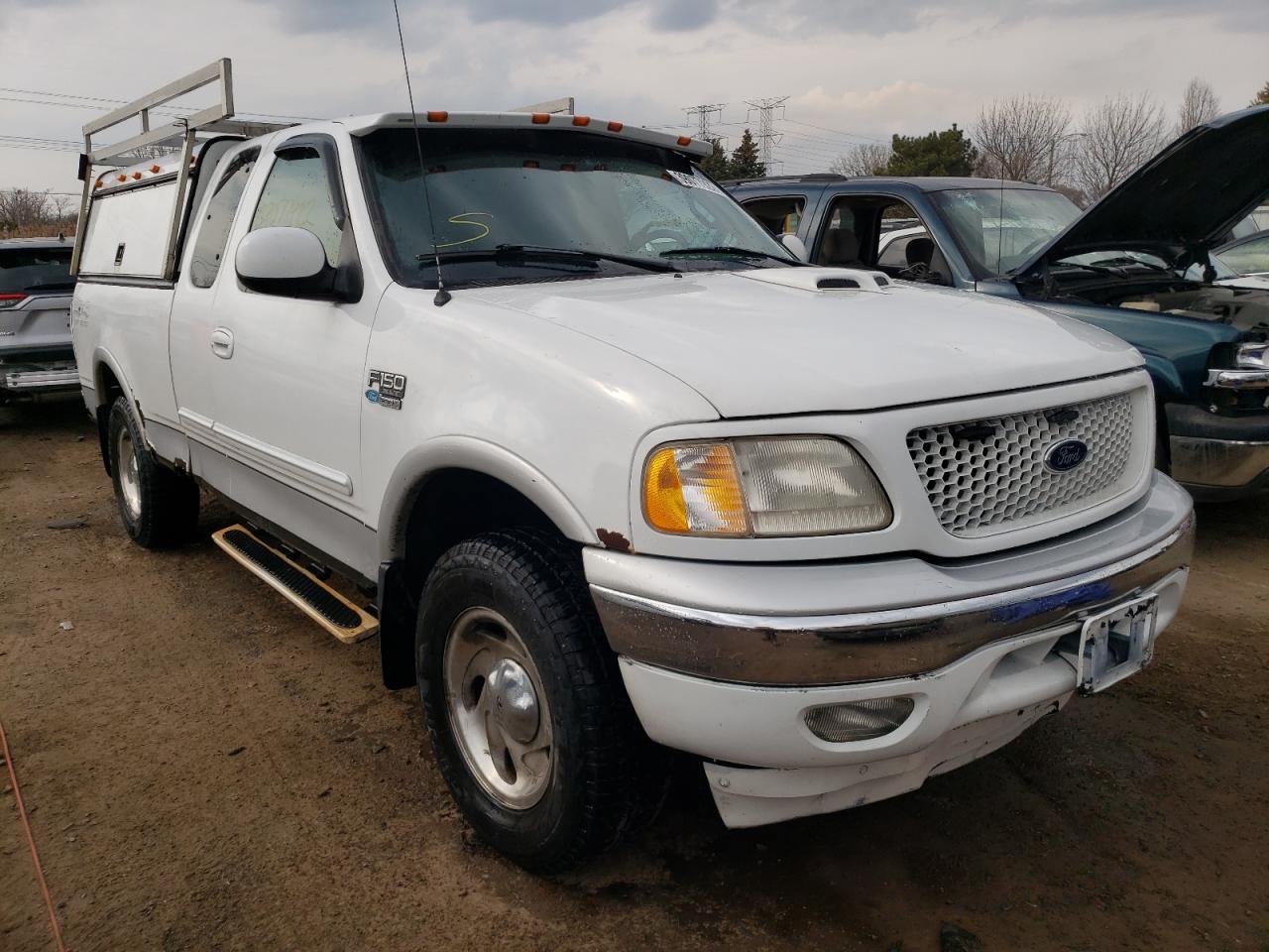 FORD F150 2000 with VIN 1FTRX18LXYNB48243 - Photo from auction