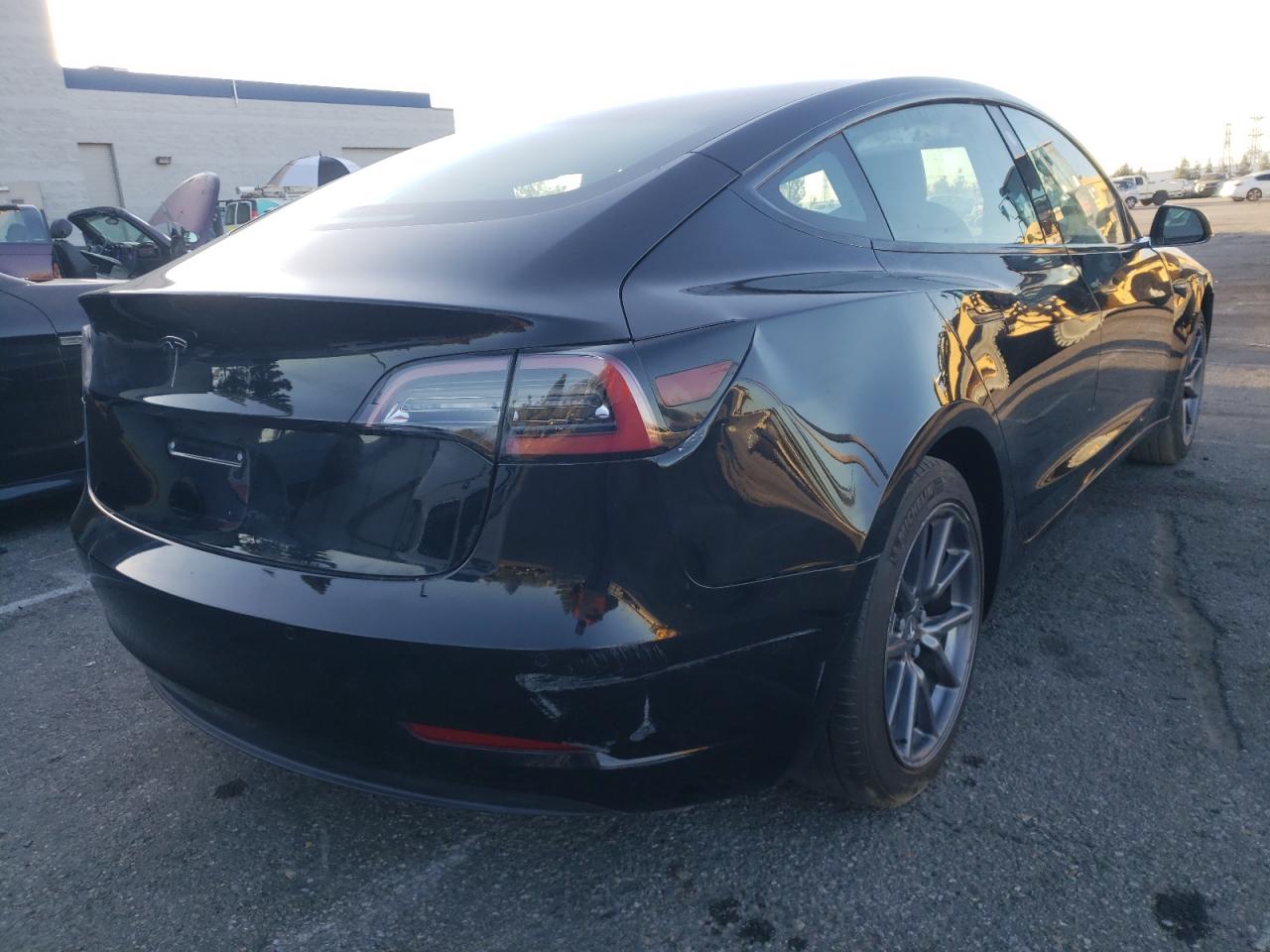 Photo 4 from auction – 2020 TESLA MODEL 3 with VIN 5YJ3E1EAXLF657366