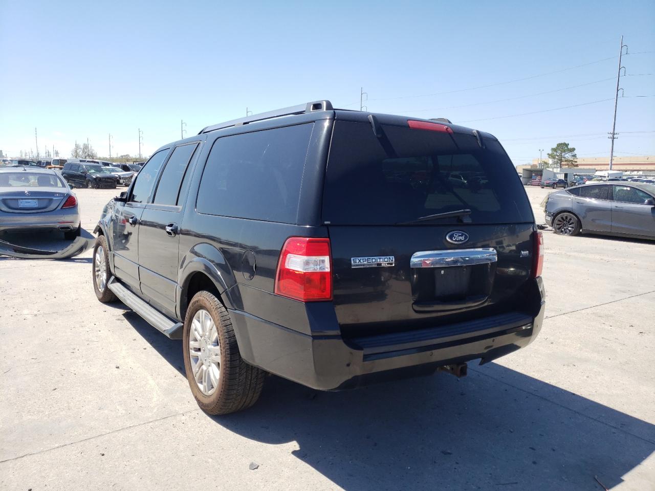 Photo 3 from auction – 2011 FORD EXPEDITION with VIN 1FMJK1K58BEF17304
