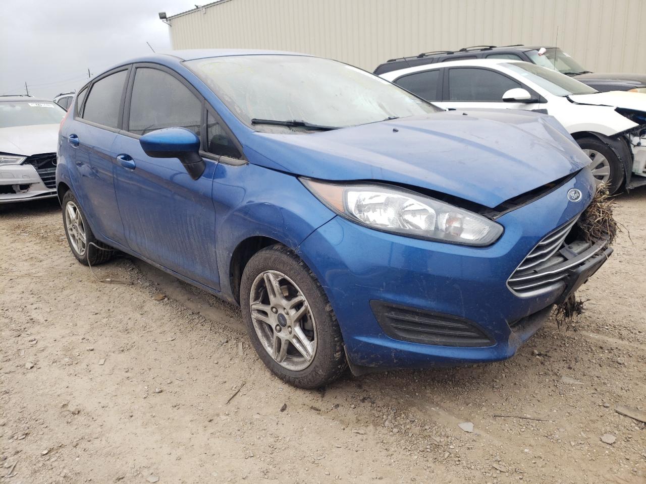 FORD FIESTA SE 2019 with VIN 3FADP4EJ8KM126943 - Photo from auction