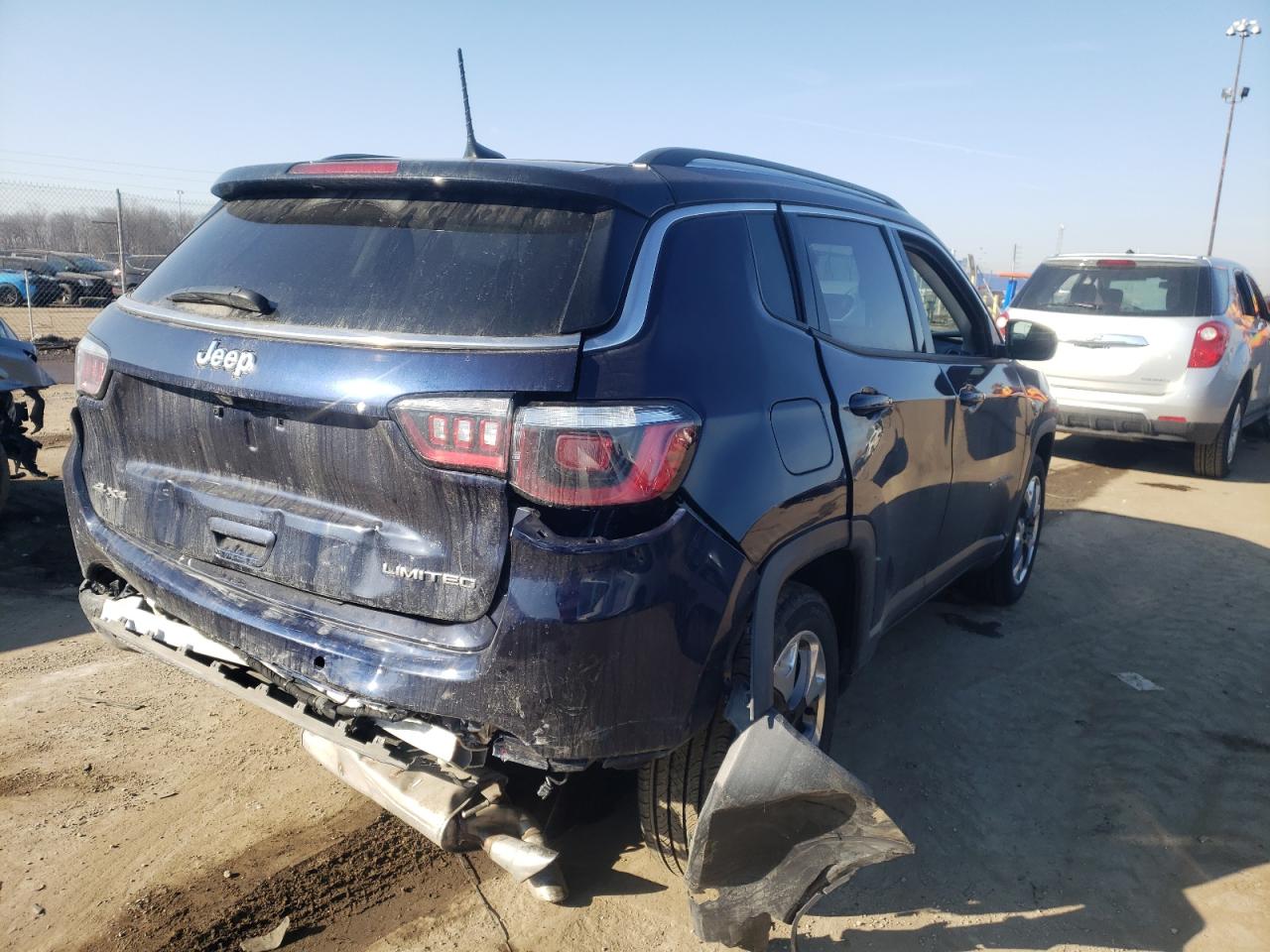 Photo 4 from auction – 2020 JEEP COMPASS LI with VIN 3C4NJDCB1LT124180