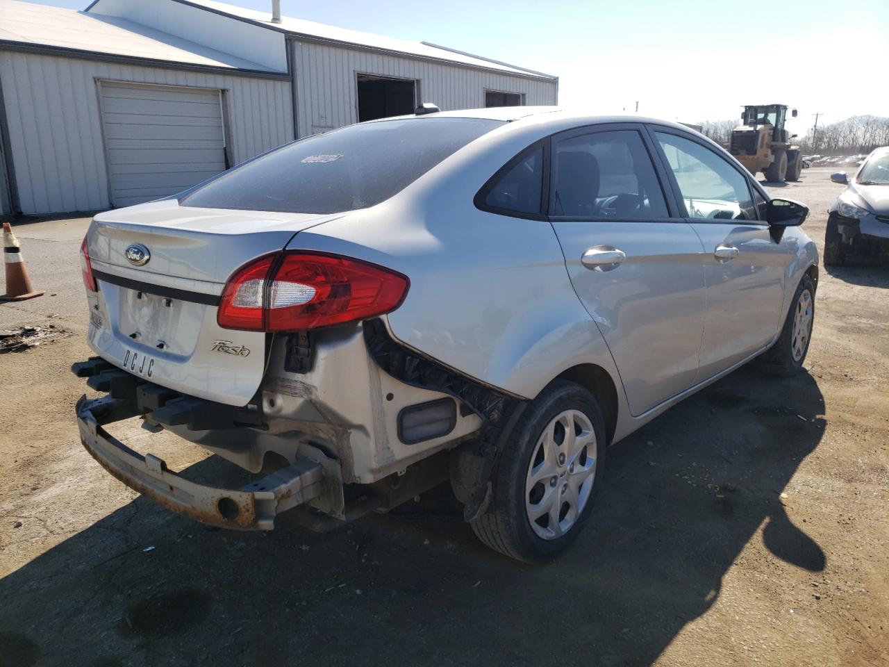 Photo 4 from auction – 2013 FORD FIESTA SE with VIN 3FADP4BJ4DM162118