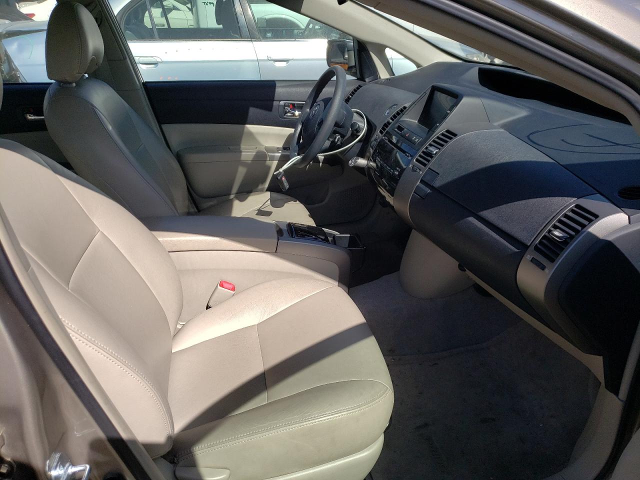 Photo 5 from auction – 2008 TOYOTA PRIUS with VIN JTDKB20U683361390