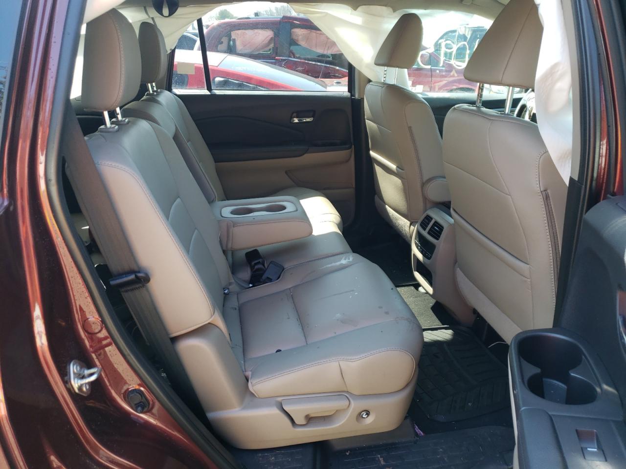 Photo 6 from auction – 2018 HONDA PILOT EXL with VIN 5FNYF6H53JB023893