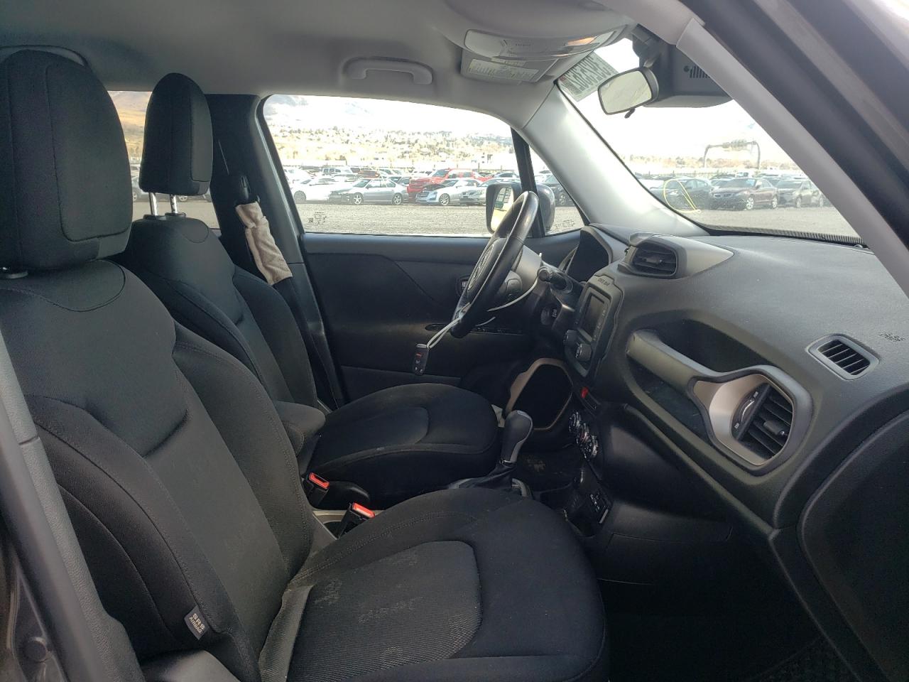 Photo 5 from auction – 2017 JEEP RENEGADE L with VIN ZACCJBBB6HPF94877