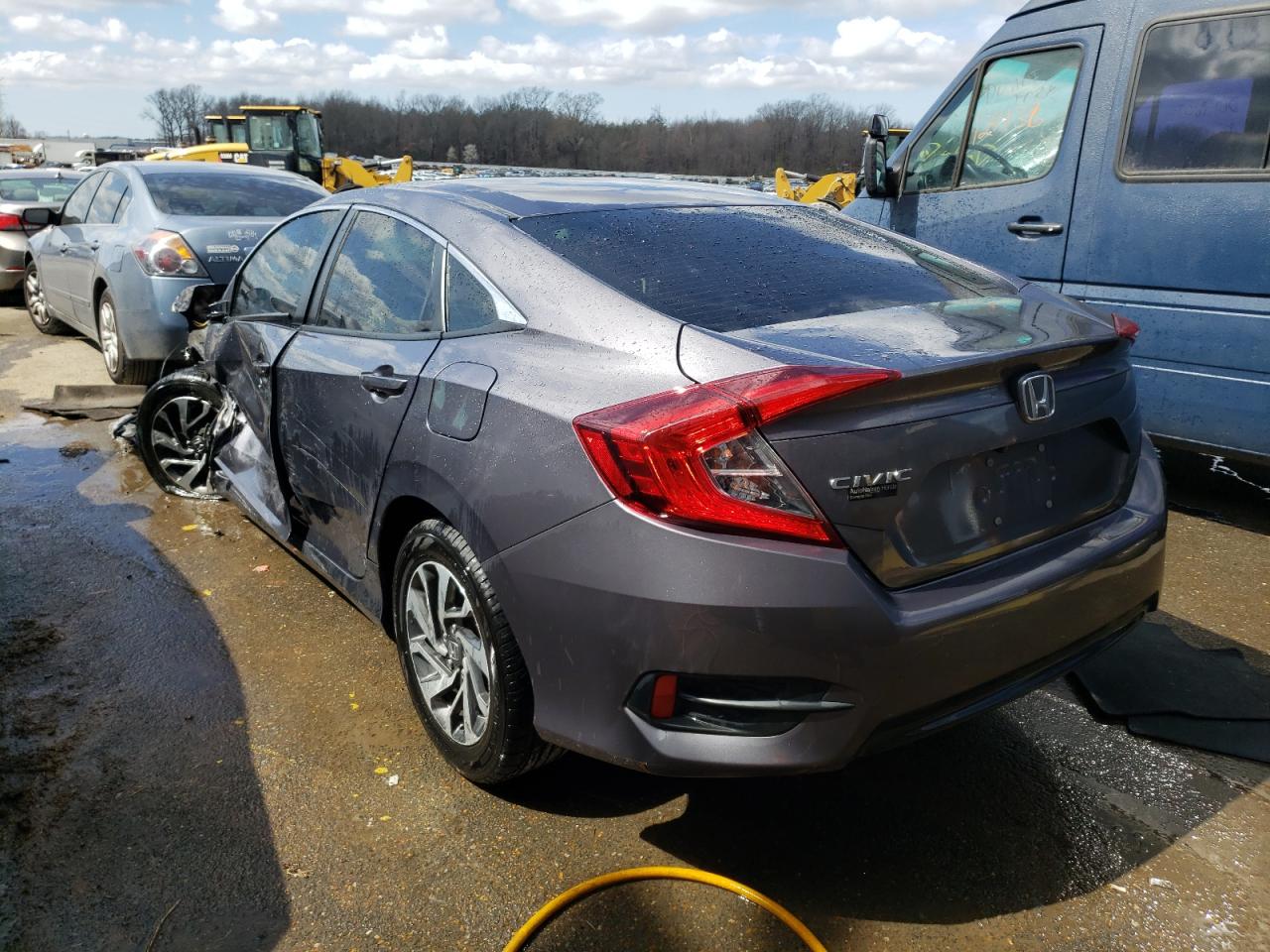 Photo 3 from auction – 2016 HONDA CIVIC EX with VIN 19XFC2F70GE092567