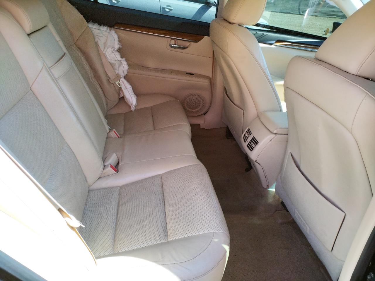 Photo 6 from auction – 2015 LEXUS ES 300H with VIN JTHBW1GG7F2096043