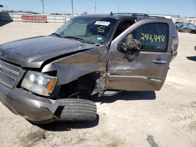 Photo 9 from auction – 2011 CHEVROLET SUBURBAN C with VIN 1GNSCKE00BR101775