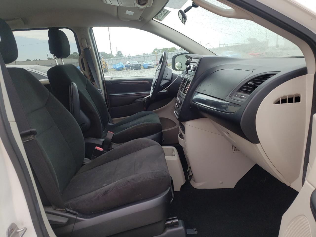 Photo 5 from auction – 2012 DODGE GRAND CARA with VIN 2C4RDGBG0CR149047