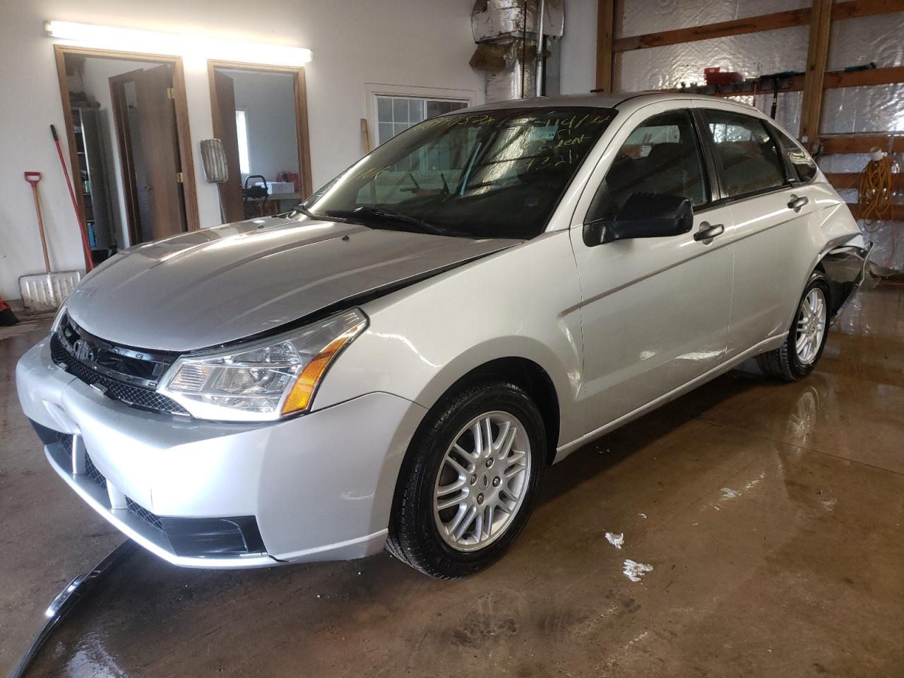 Photo 2 from auction – 2011 FORD FOCUS SE with VIN 1FAHP3FN7BW134321