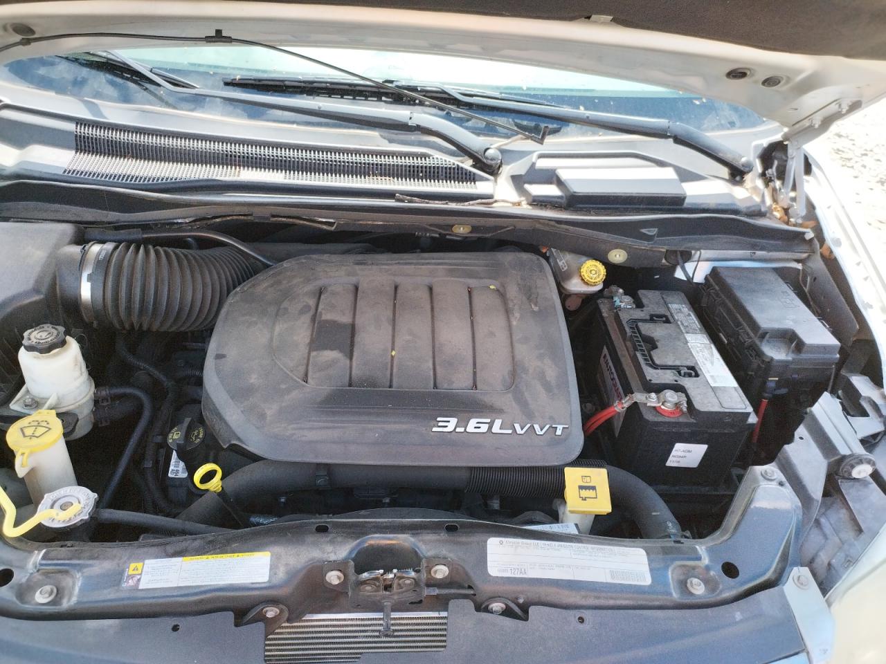 Photo 7 from auction – 2011 CHRYSLER TOWN & COU with VIN 2A4RR5DG7BR637049