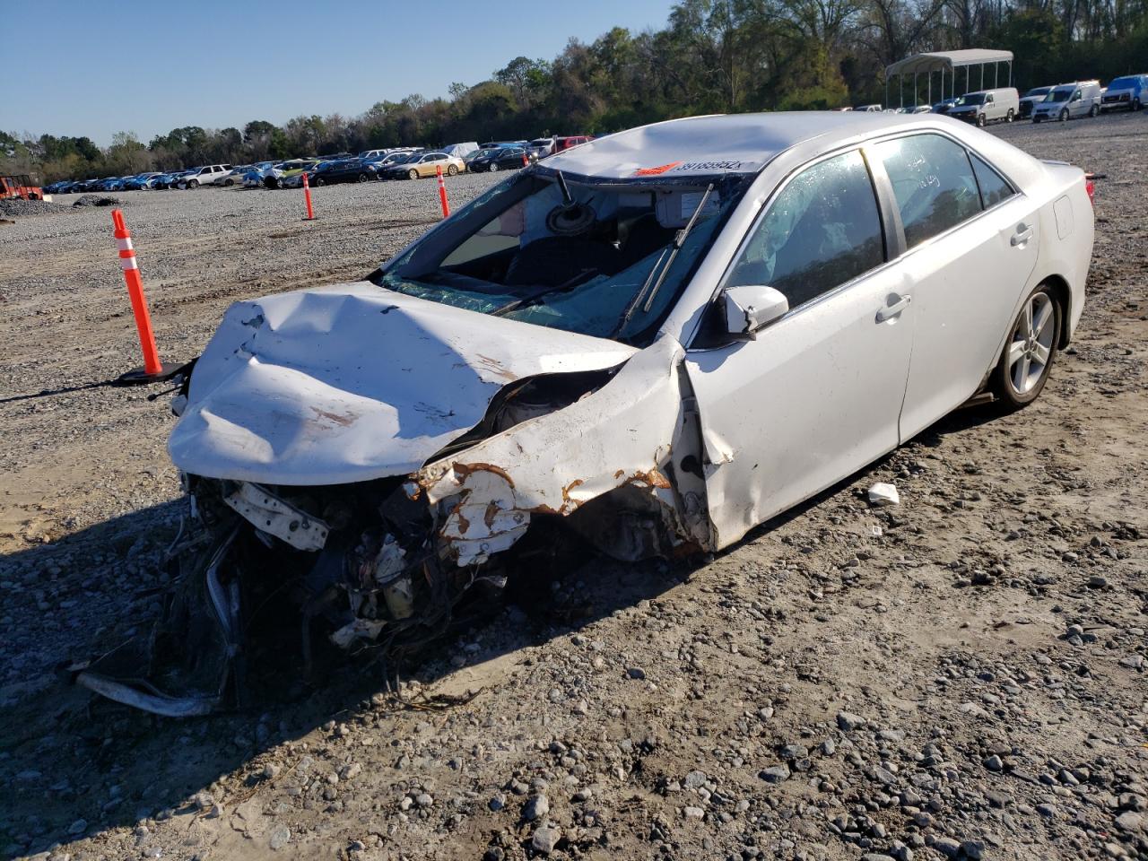 Photo 2 from auction – 2012 TOYOTA CAMRY BASE with VIN 4T1BF1FK9CU550831