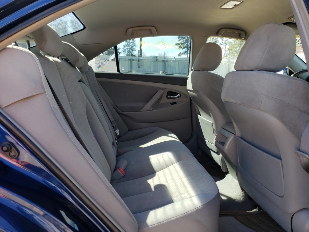 Photo 6 from auction – 2007 TOYOTA CAMRY with VIN 4T1BE46K57U178401