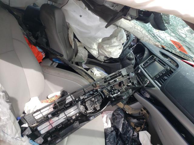 Photo 5 from auction – 2017 TOYOTA HIGHLANDER with VIN 5TDJZRFH8HS421937