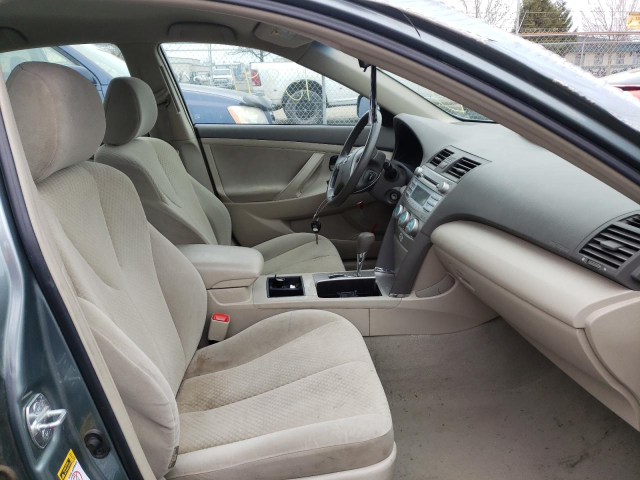 Photo 5 from auction – 2007 TOYOTA CAMRY CE with VIN 4T1BE46K47U708308