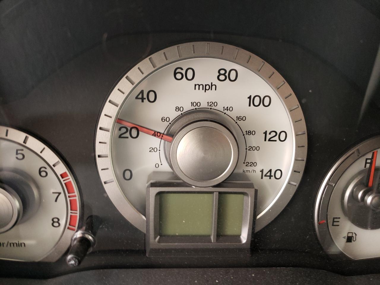 Photo 8 from auction – 2010 HONDA PILOT EXL with VIN 5FNYF4H69AB027928