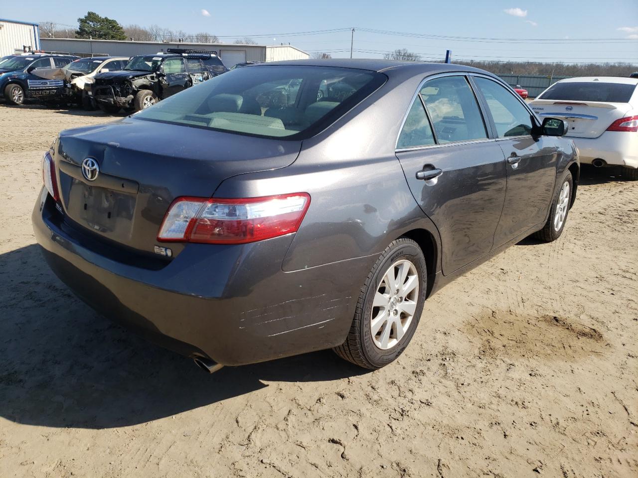 Photo 4 from auction – 2007 TOYOTA CAMRY HYBR with VIN JTNBB46K773012959