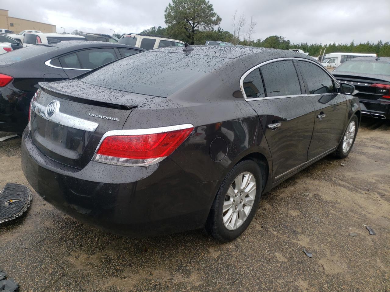 Photo 4 from auction – 2013 BUICK LACROSSE with VIN 1G4GC5ER7DF138692
