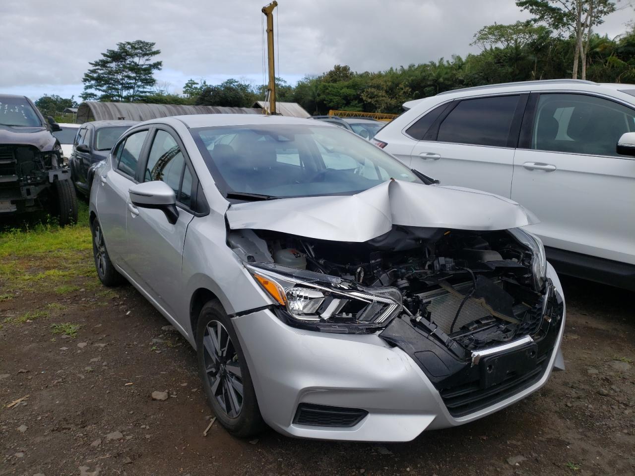 NISSAN VERSA SV 2021 with VIN 3N1CN8EV5ML844693 - Photo from auction