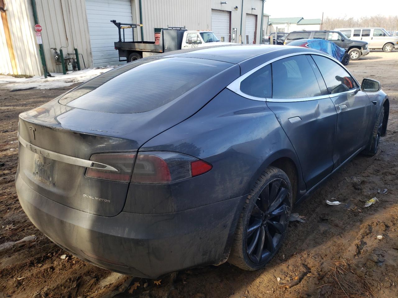 Photo 4 from auction – 2020 TESLA MODEL S with VIN 5YJSA1E21LF391462