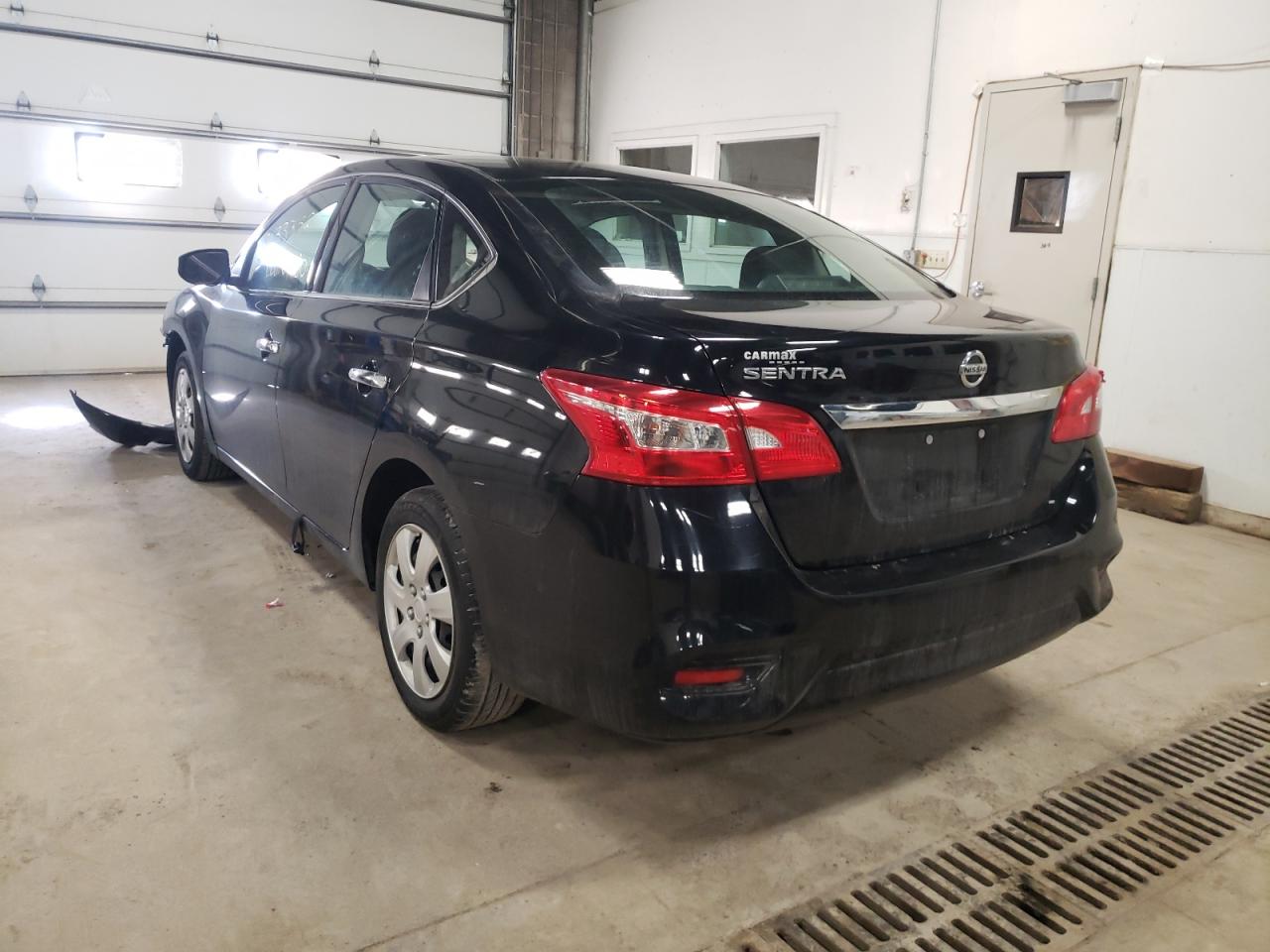 Photo 3 from auction – 2018 NISSAN SENTRA with VIN 3N1AB7AP0JY325499