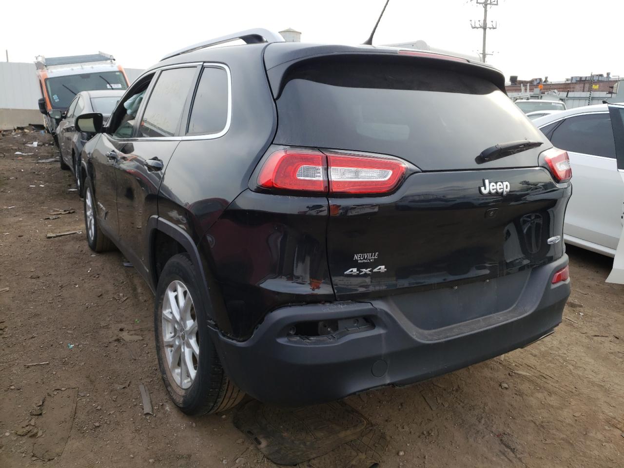 Photo 3 from auction – 2015 JEEP CHEROKEE L with VIN 1C4PJMCS1FW773579