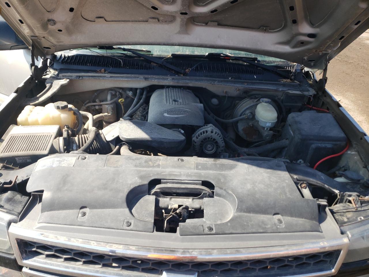 Photo 7 from auction – 2005 CHEVROLET SILVERADO with VIN 2GCEK19B651186259