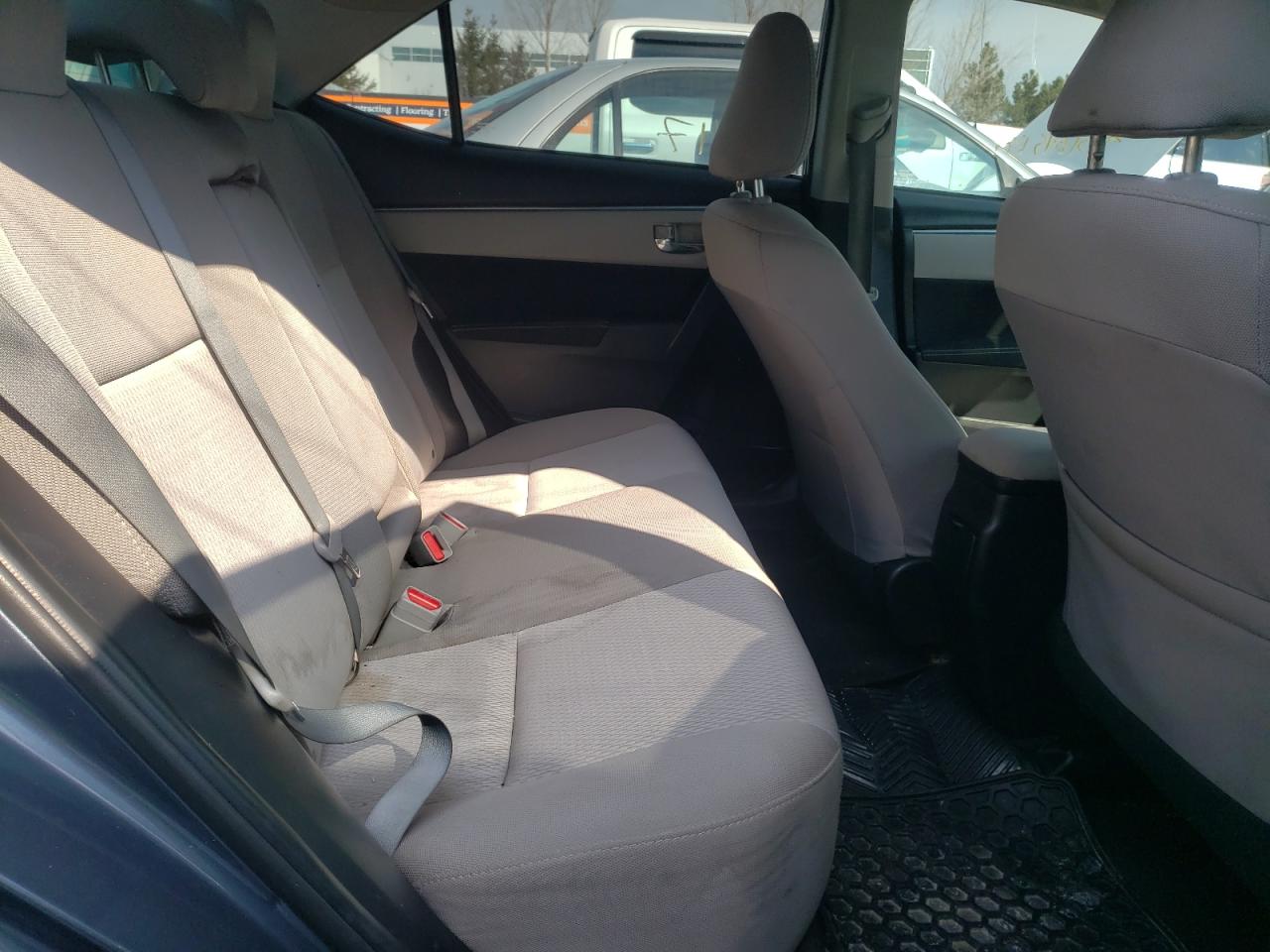 Photo 6 from auction – 2015 TOYOTA COROLLA L with VIN 2T1BURHE2FC249416