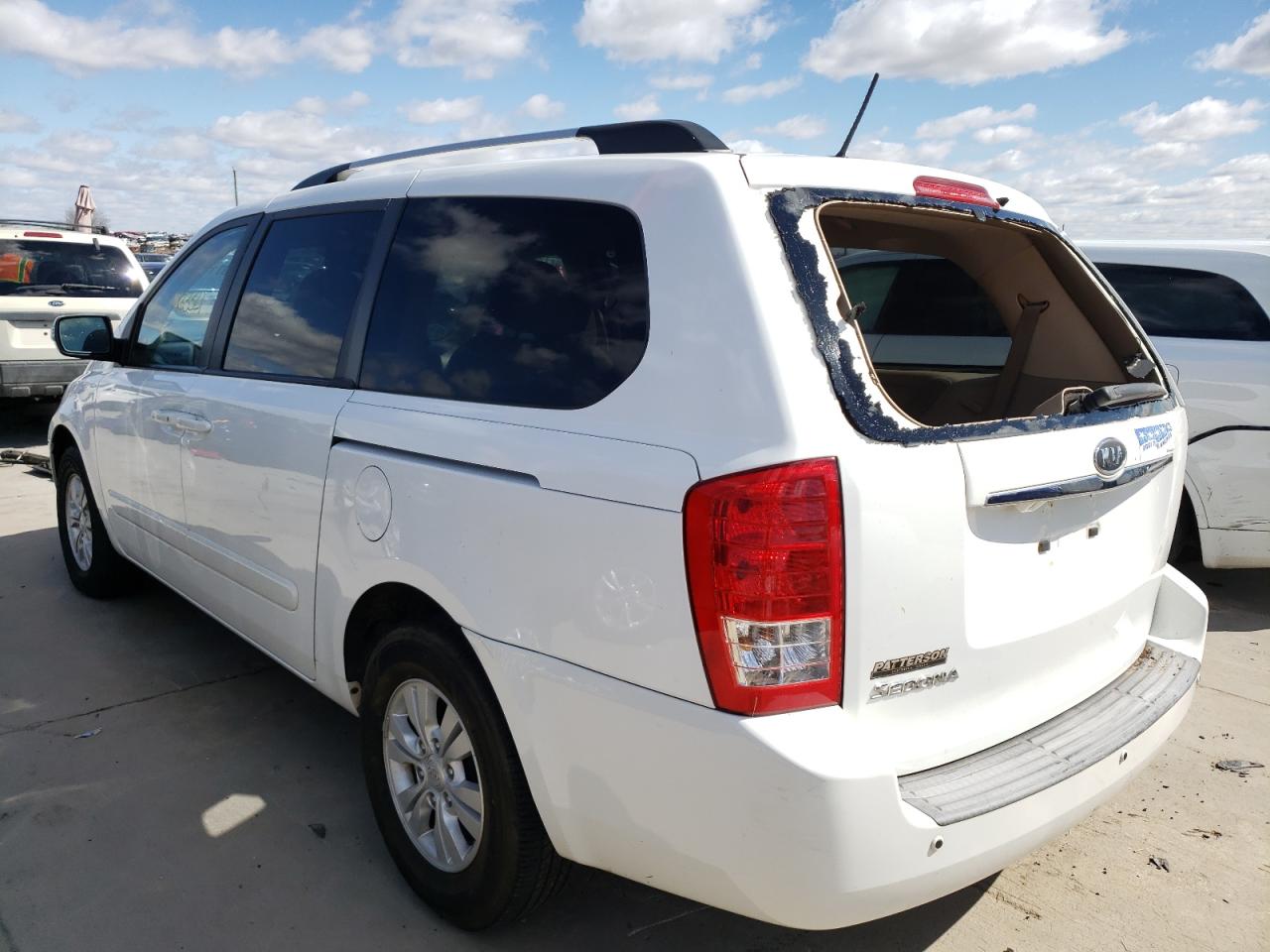 Photo 3 from auction – 2011 KIA SEDONA LX with VIN KNDMG4C70B6375156