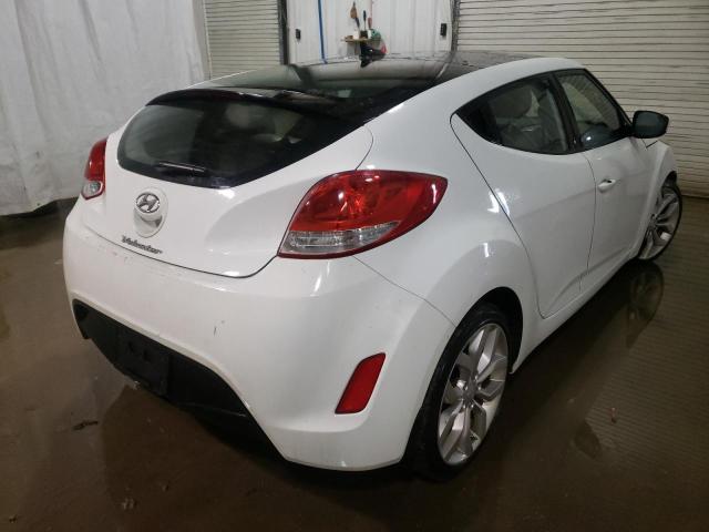 Photo 4 from auction – 2013 HYUNDAI VELOSTER with VIN KMHTC6AD6DU117083