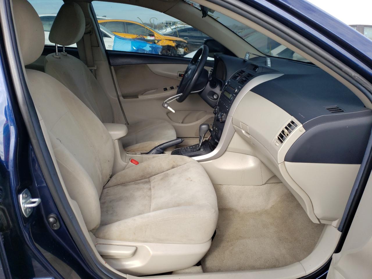Photo 5 from auction – 2013 TOYOTA COROLLA with VIN 5YFBU4EE1DP216962