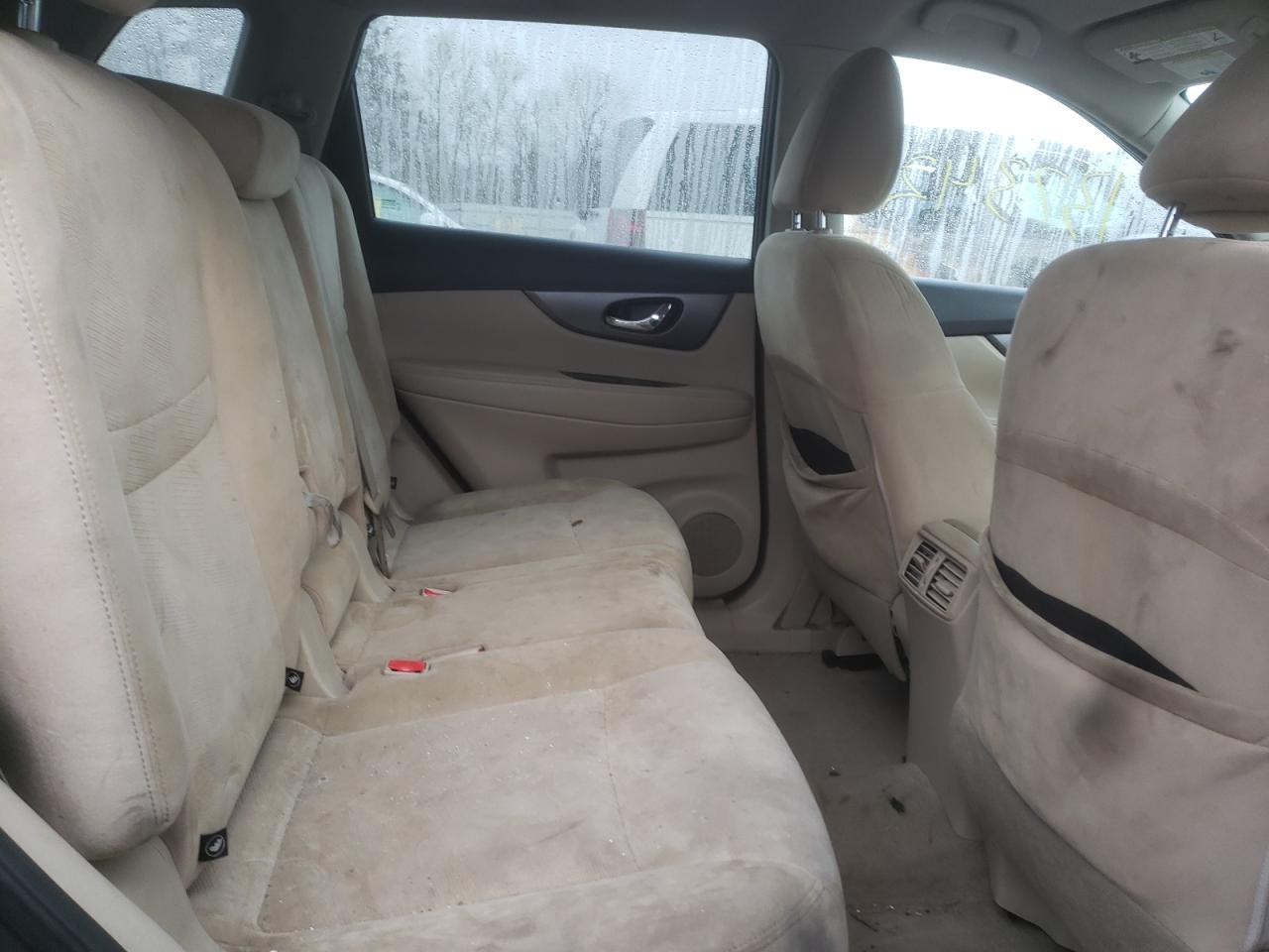 Photo 6 from auction – 2015 NISSAN ROGUE S with VIN KNMAT2MT4FP525462