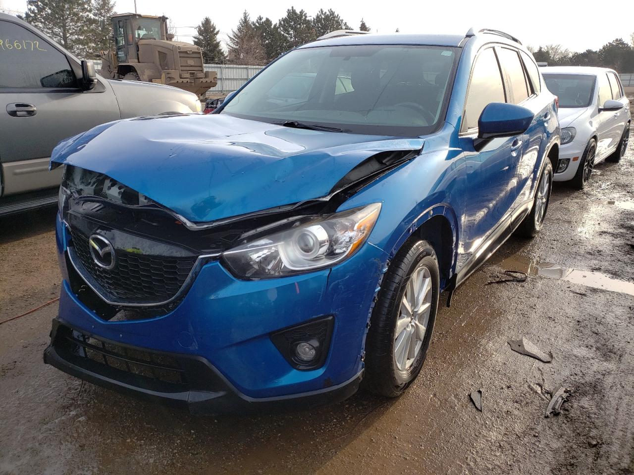 Photo 2 from auction – 2014 MAZDA CX-5 TOURI with VIN JM3KE2CY0E0363372