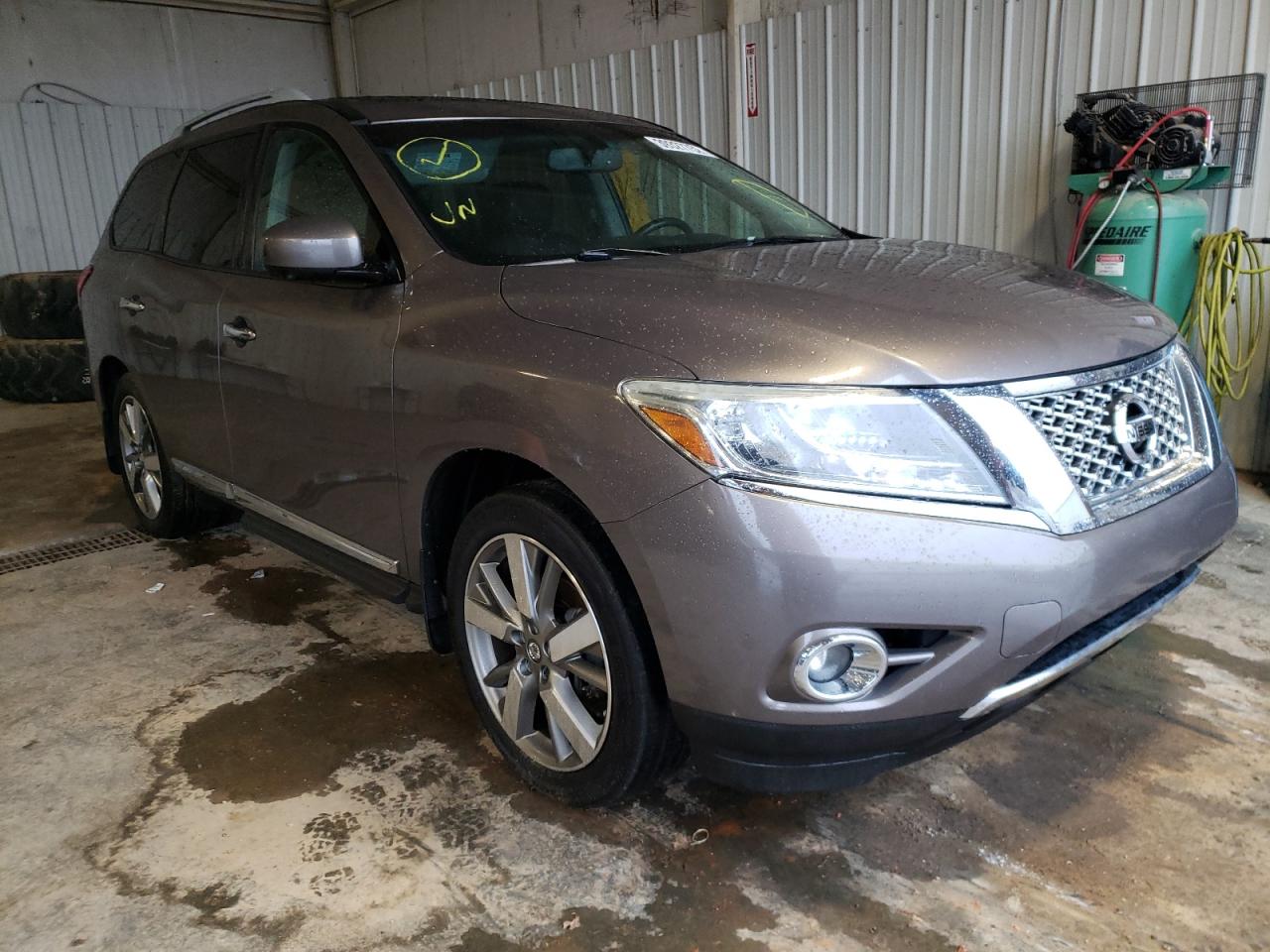 Photo 1 from auction – 2014 NISSAN PATHFINDER with VIN 5N1AR2MM0EC684911