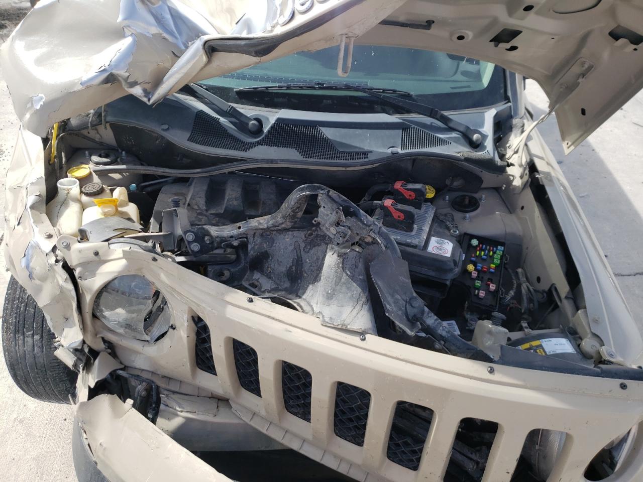 Photo 7 from auction – 2016 JEEP PATRIOT SP with VIN 1C4NJRBBXGD804430