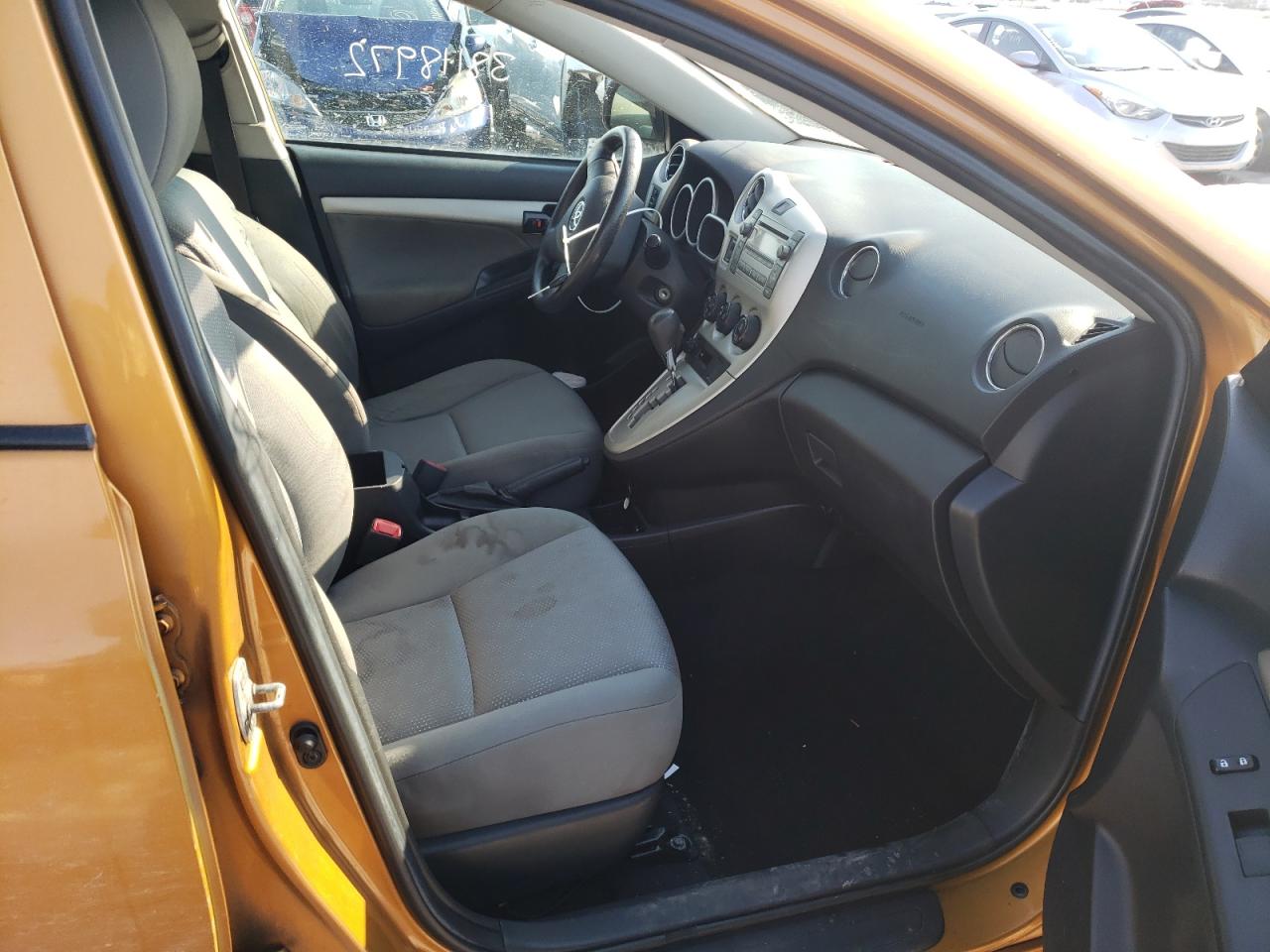 Photo 5 from auction – 2009 TOYOTA COROLLA MA with VIN 2T1KU40EX9C078952