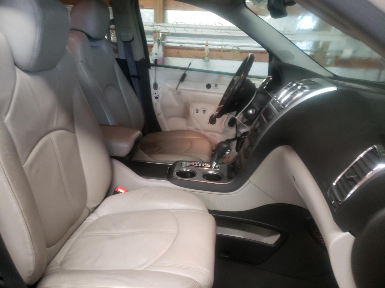 Photo 5 from auction – 2007 GMC ACADIA SLT with VIN 1GKEV33767J160359