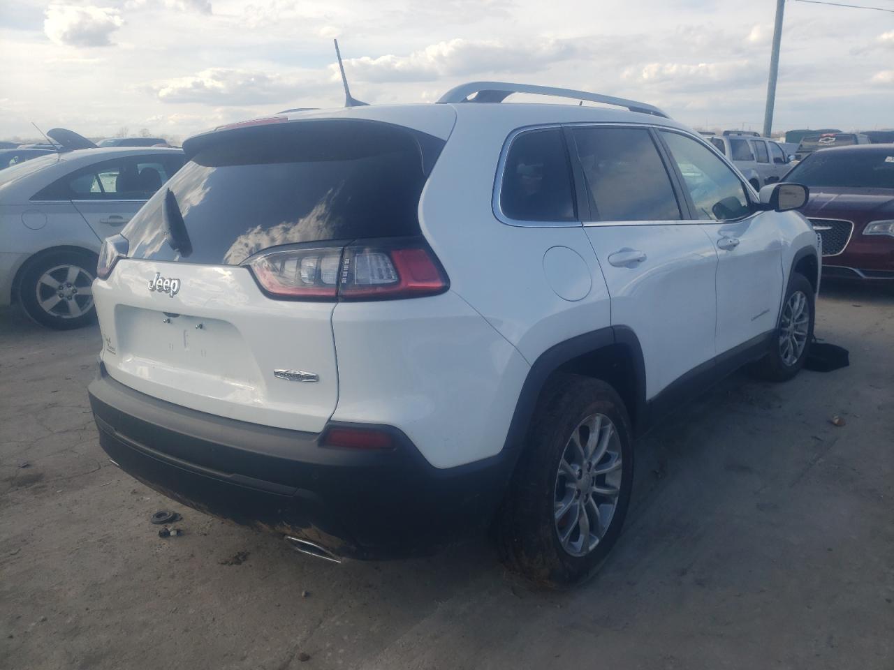 Photo 4 from auction – 2021 JEEP CHEROKEE L with VIN 1C4PJLMX7MD240374