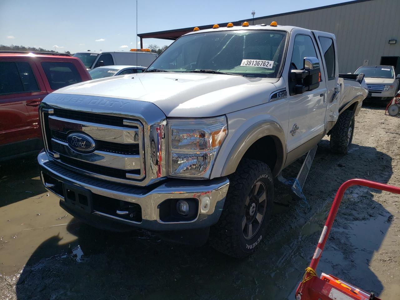 Photo 2 from auction – 2011 FORD F250 SUPER with VIN 1FT7W2BT0BEC56113