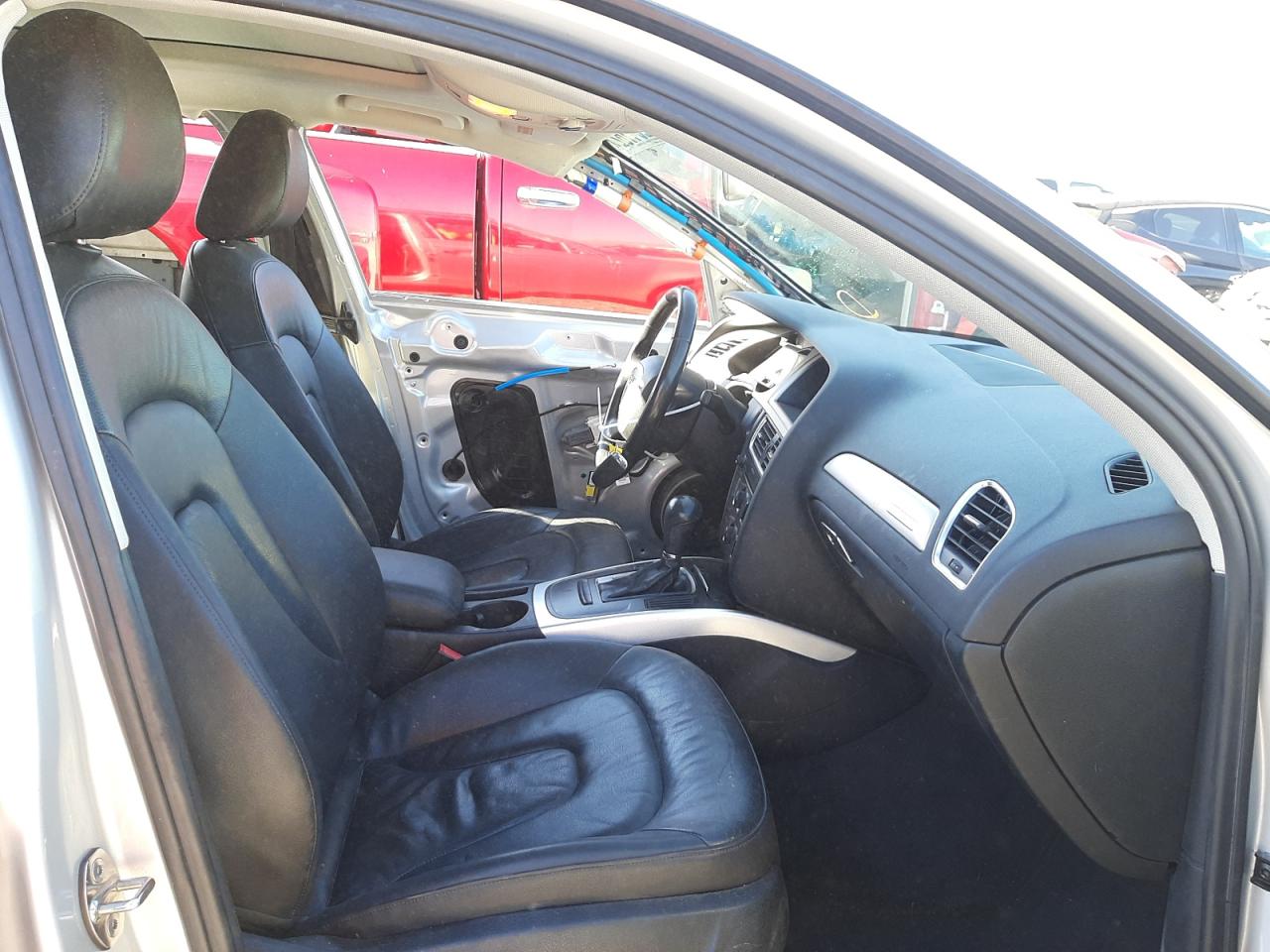 Foto 5 de la subasta – 2010 AUDI A4 PREMIUM con VIN WAUSFAFL4AA111464